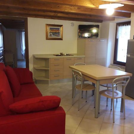 Appartamento" Le Bourg 61" Vda Cir 0208 Aosta Exterior photo